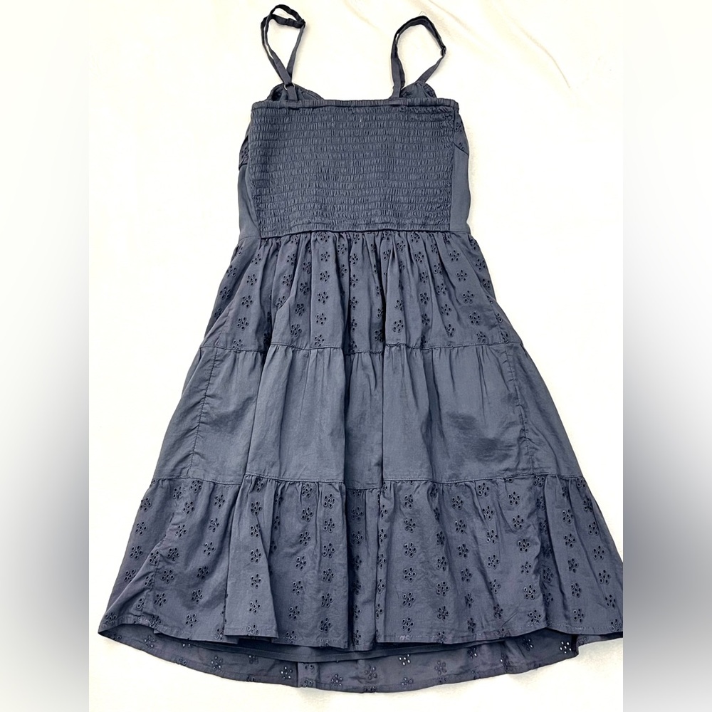 Hollister California Women’s Blue Eyelet Dress with Smocked Top Adjustable Strap - Picture 13 of 15